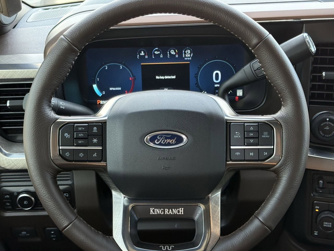 New 2026 Ford F350 King Ranch w/ FX4 Off-Road Package image 41