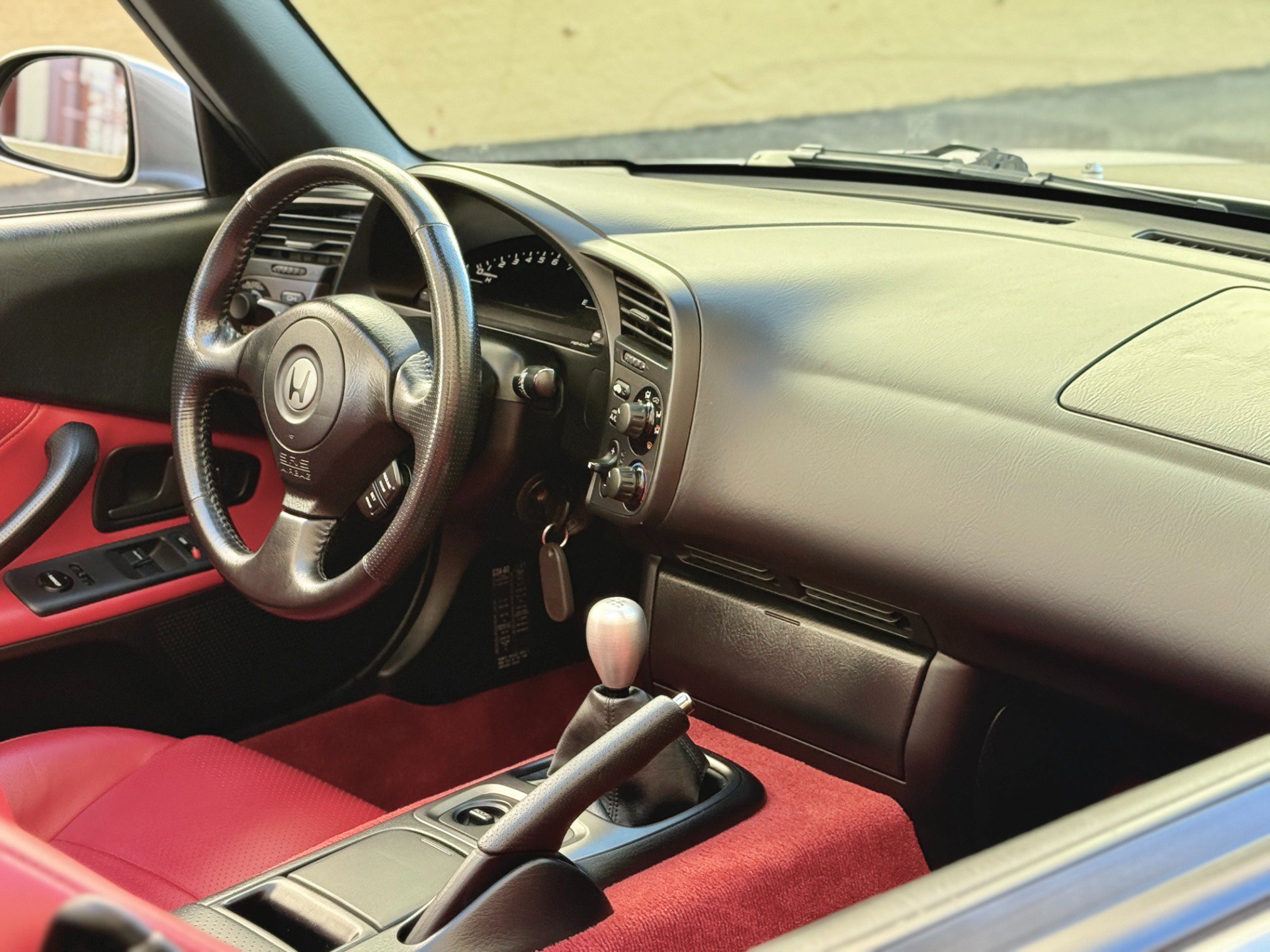 Used 2000 Honda S2000 image 39