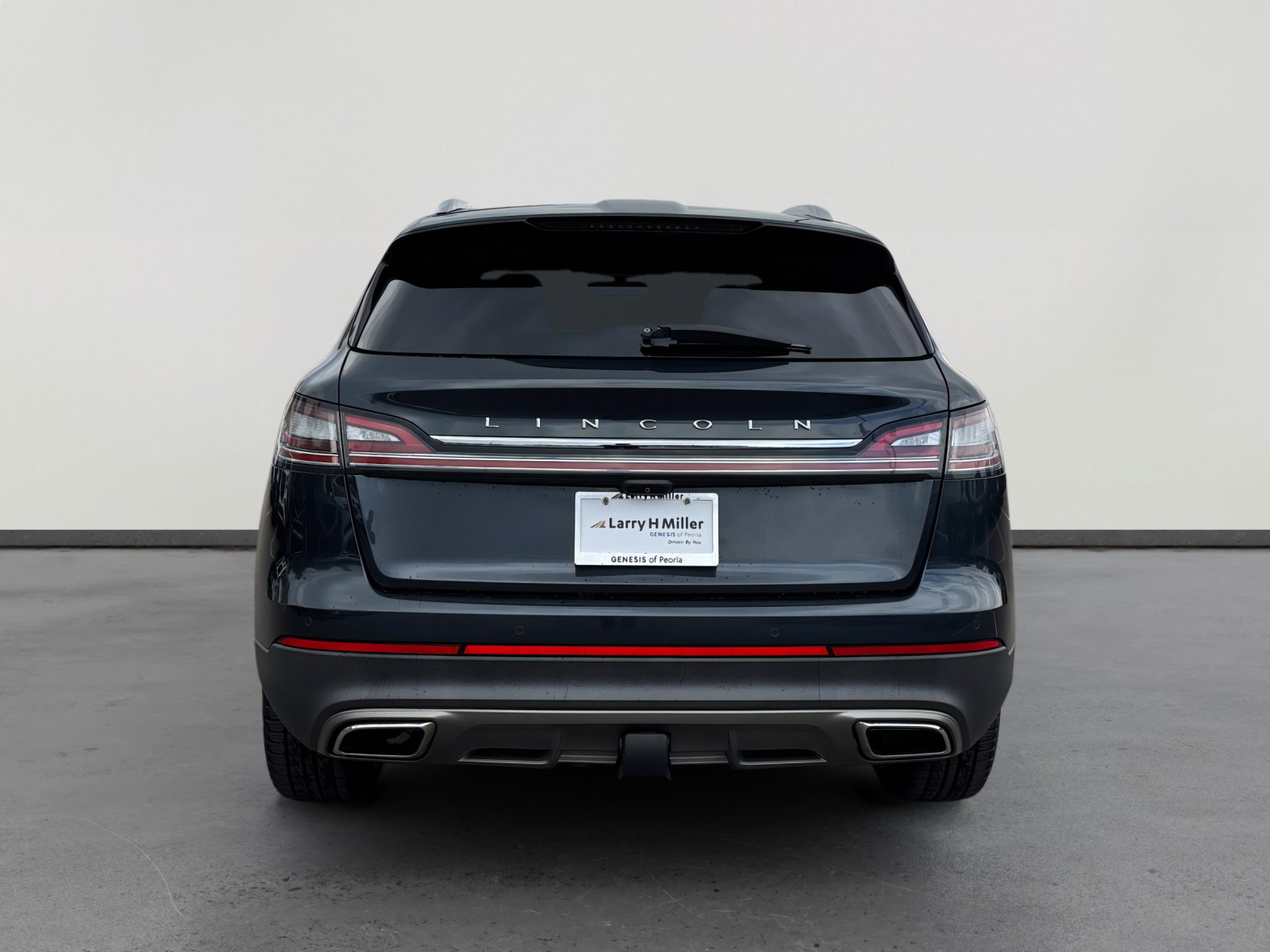 Used 2021 Lincoln Nautilus Reserve w/ Class II Trailer Tow Package AWD/4WD image 4