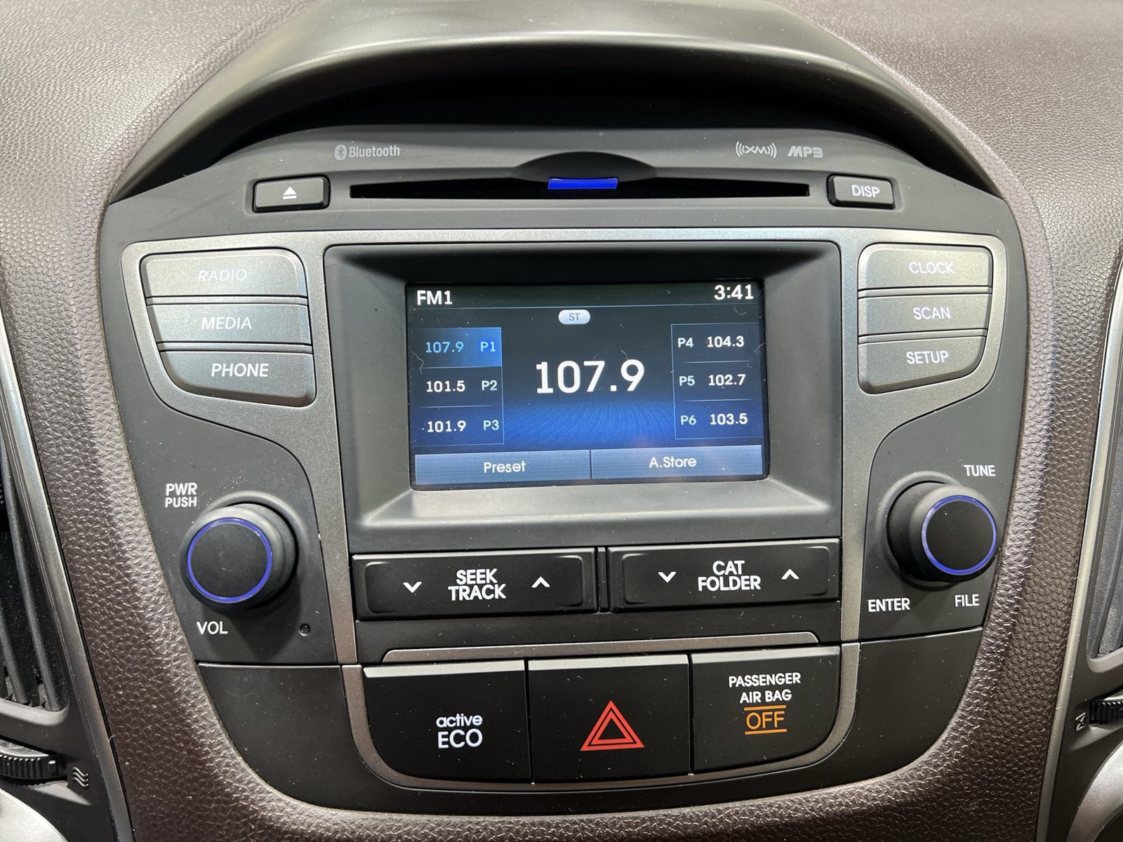 Used 2015 Hyundai Tucson SE FWD image 16