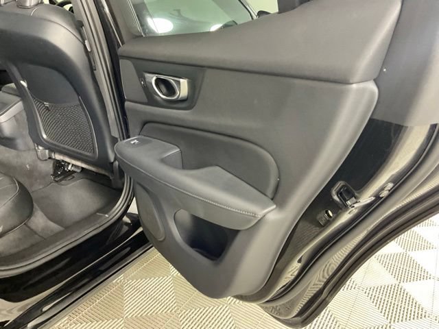 Used 2024 Volvo S60 B5 Core FWD image 28