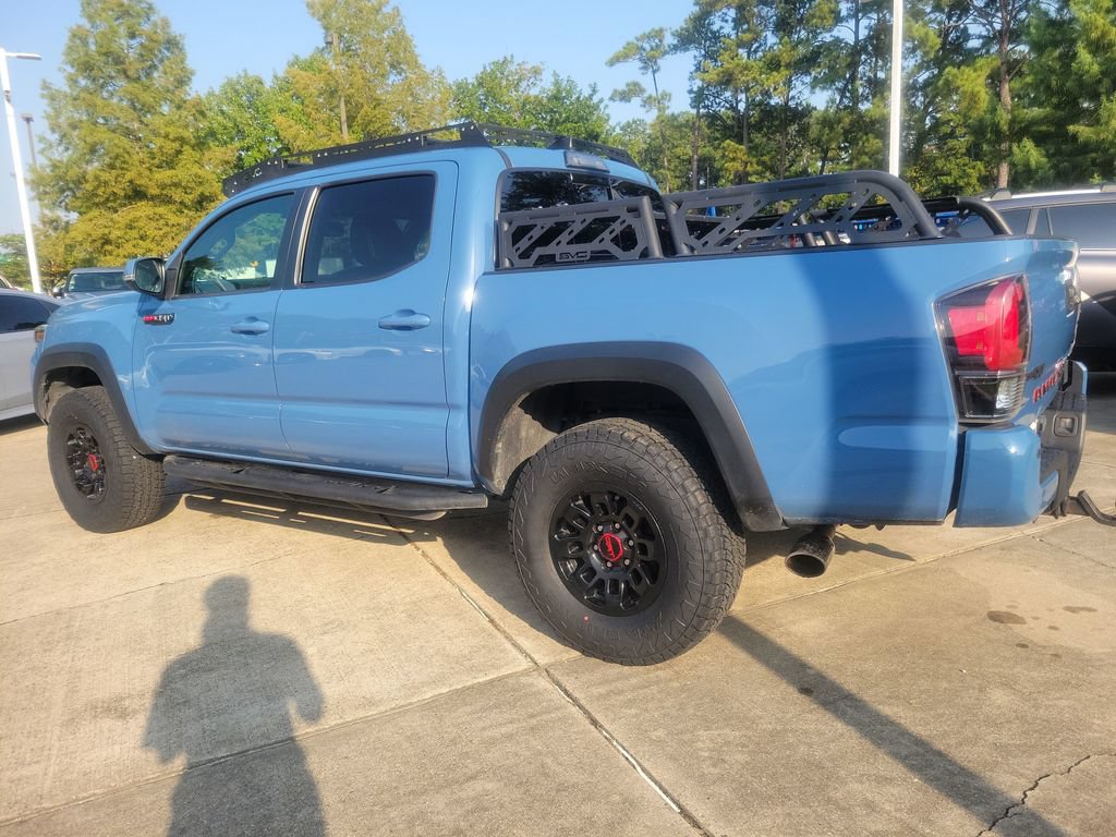 Used 2018 Toyota Tacoma TRD Pro AWD/4WD image 3