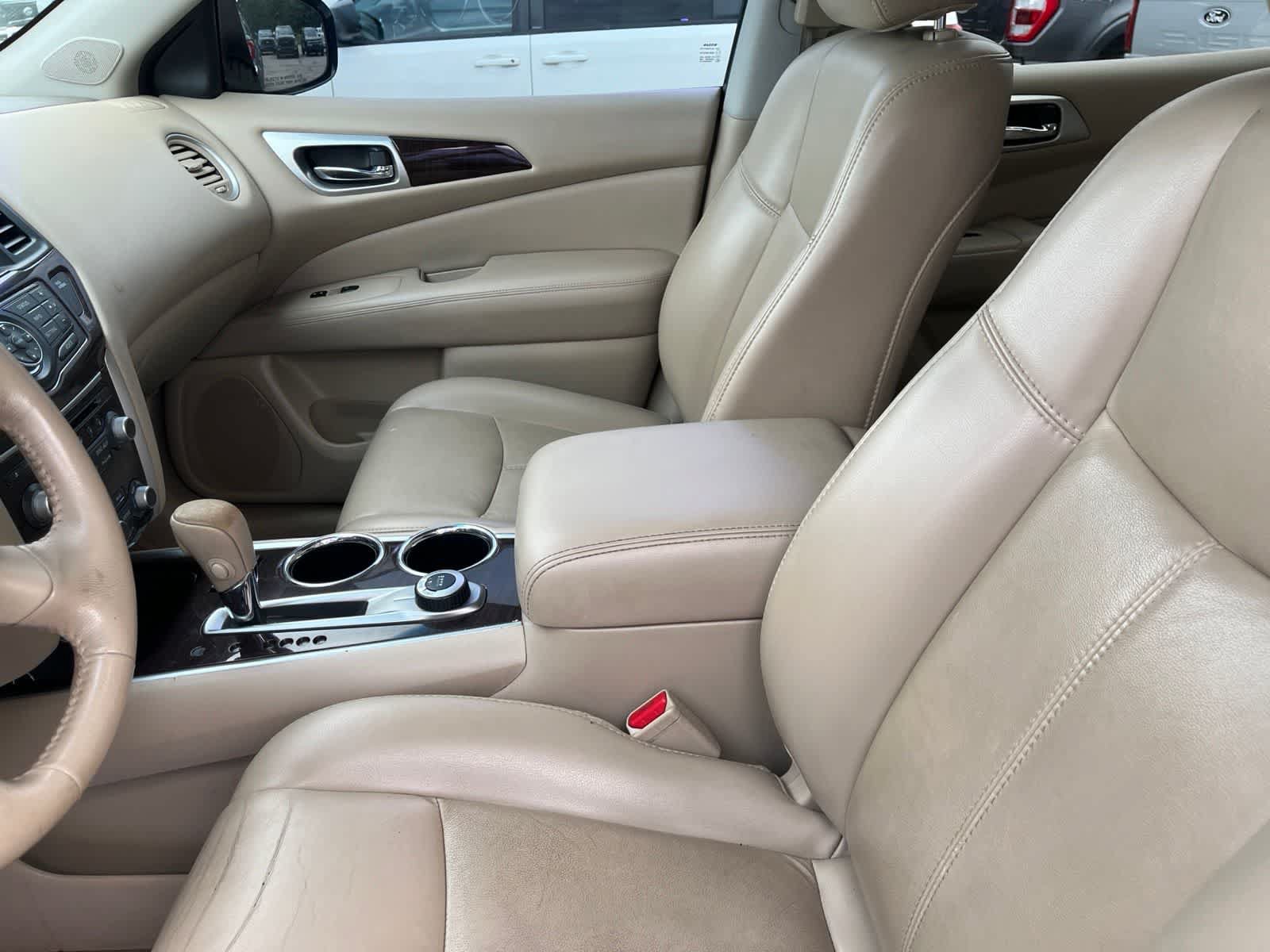 Used 2014 Nissan Pathfinder SL w/ SL Tech Package AWD/4WD image 23