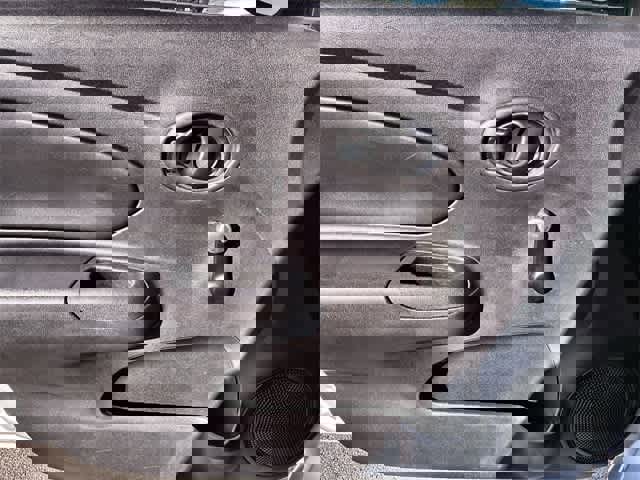 Used 2019 Nissan Versa S Plus image 38