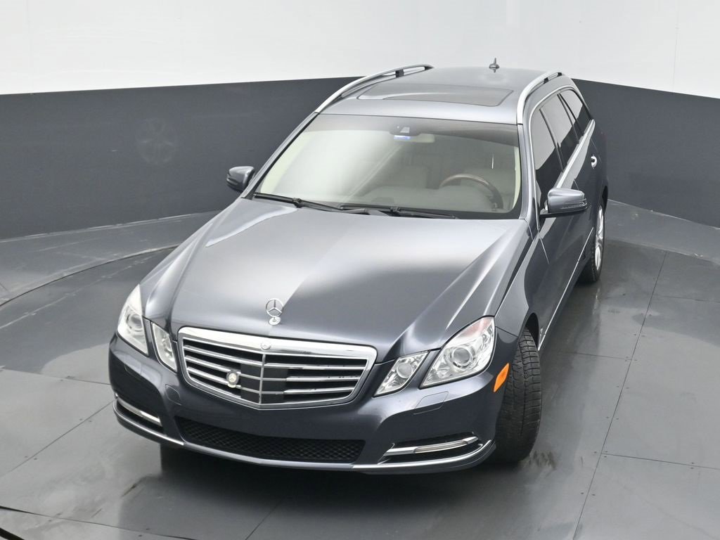 Used 2011 Mercedes-Benz E 350 4MATIC Wagon image 38