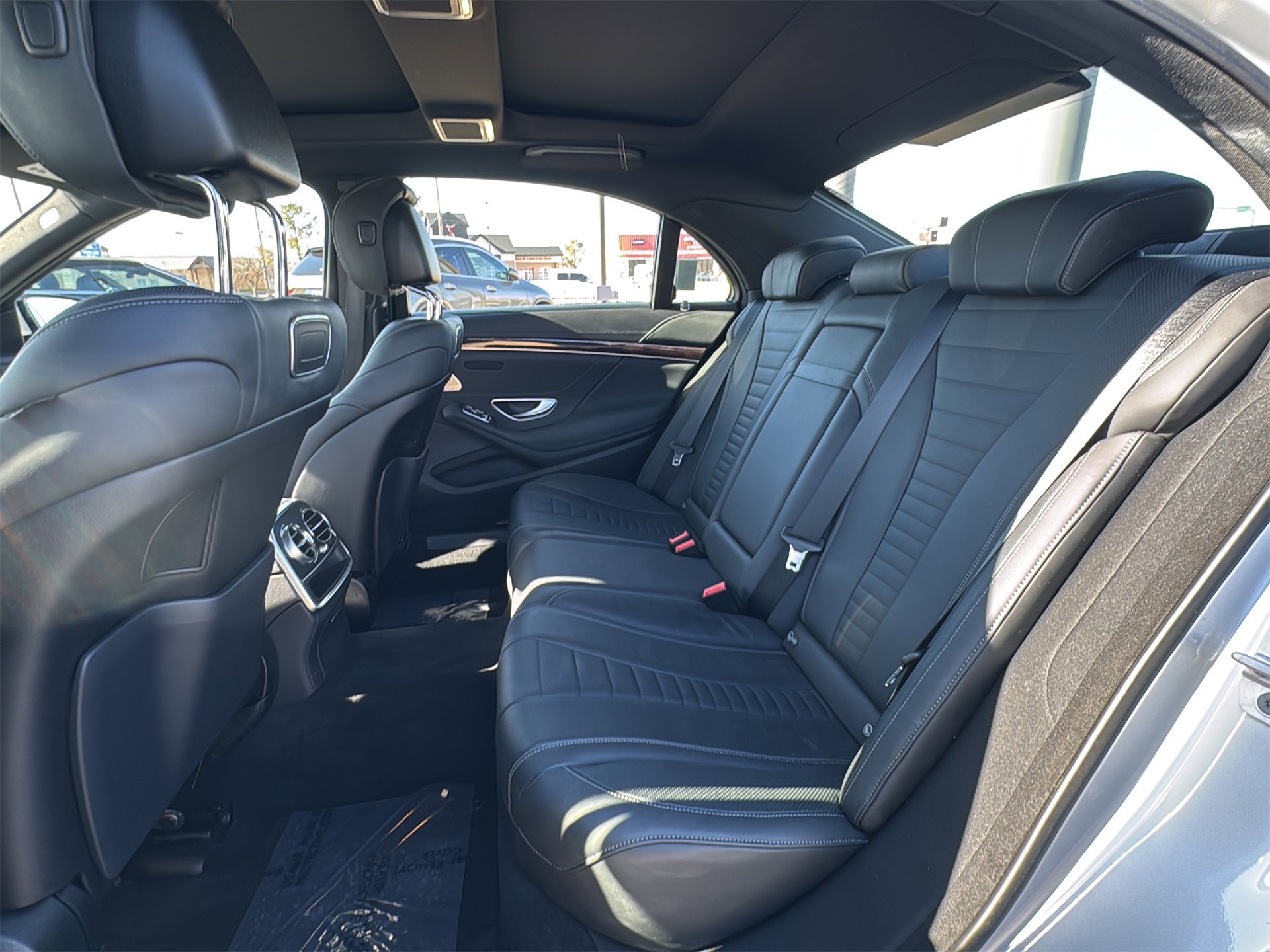 Used 2018 Mercedes-Benz S 450 4MATIC Sedan image 12