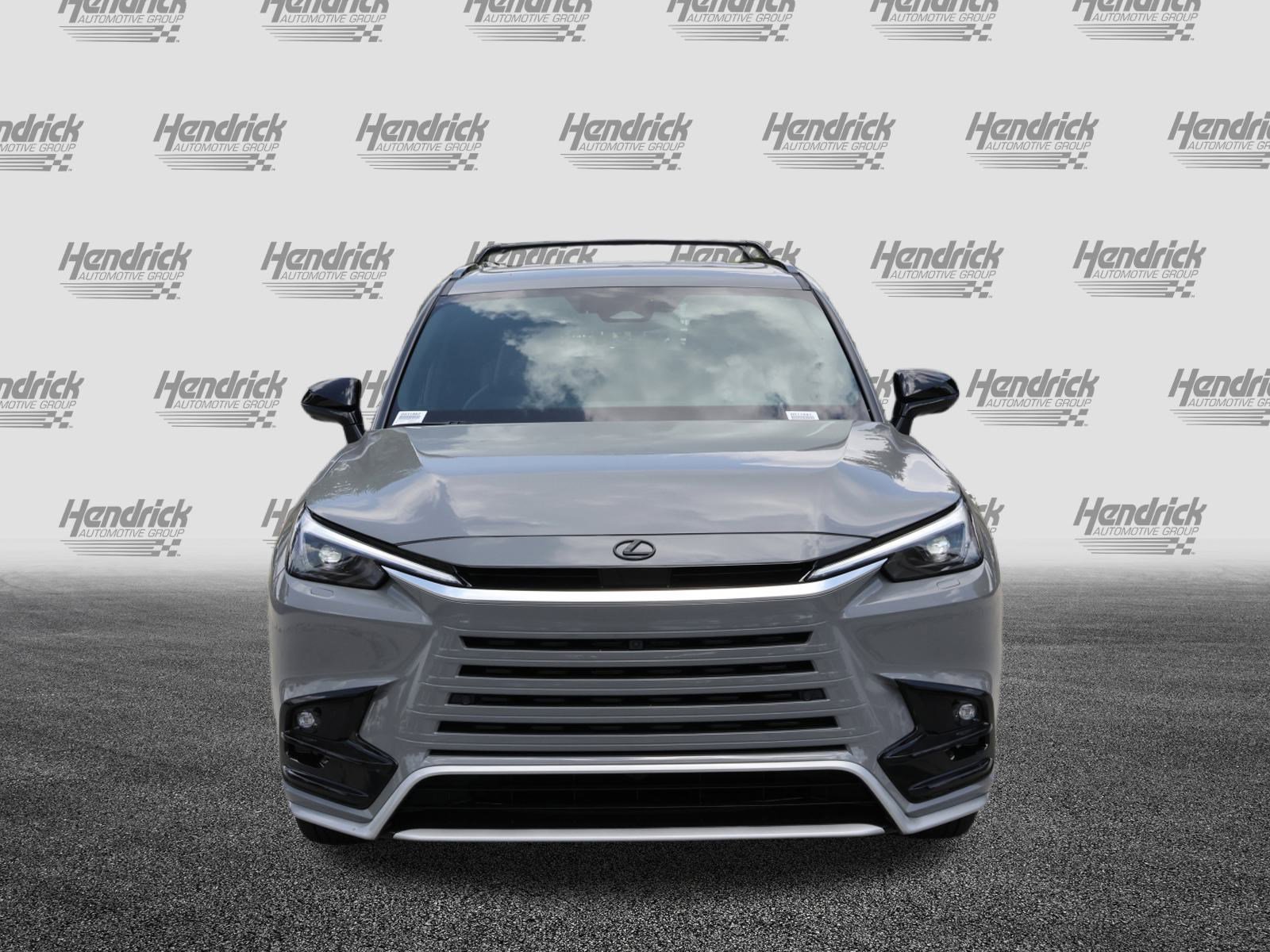 New 2026 Lexus TX 500h AWD image 3