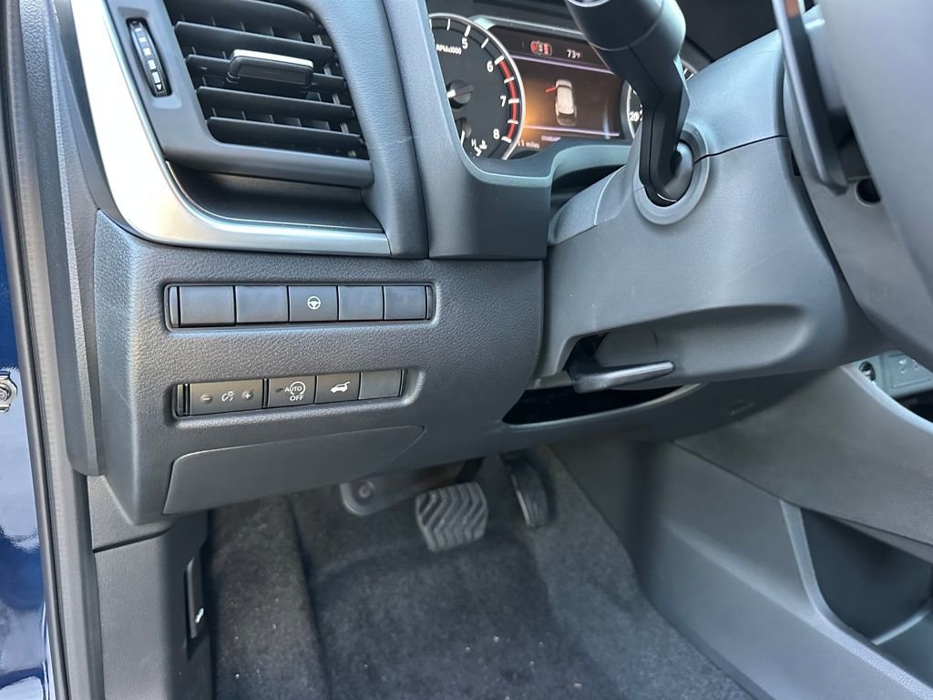 Certified 2026 Nissan Rogue SV w/ Cold Weather Package image 17