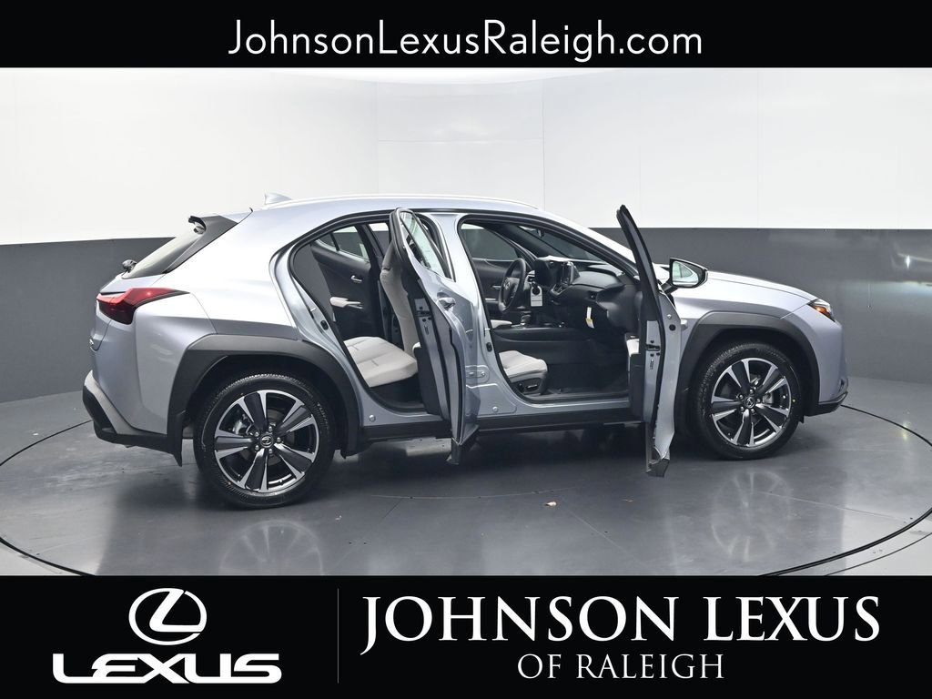 New 2026 Lexus UX 300h FWD image 33