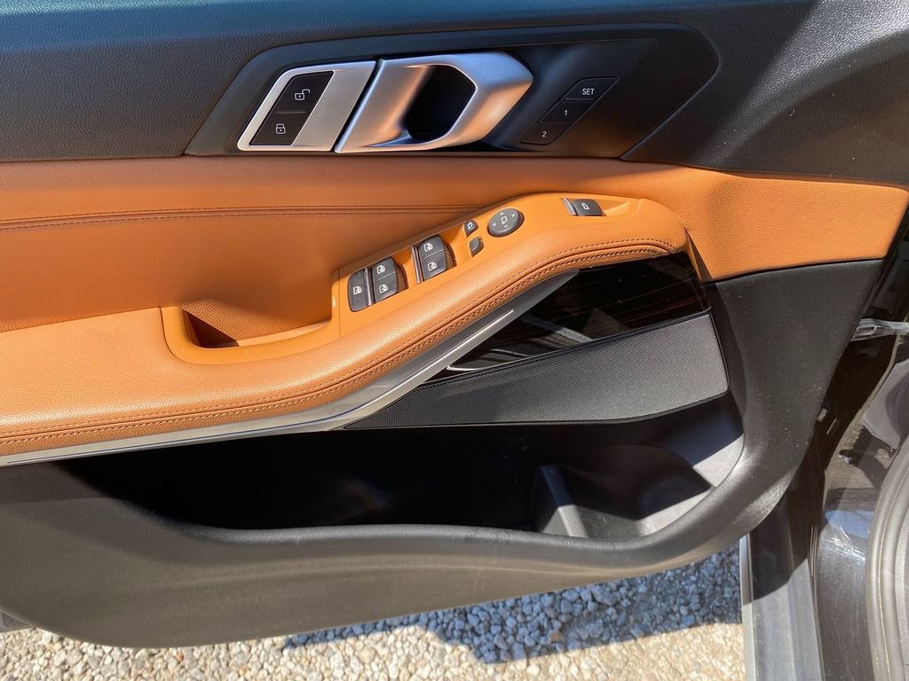 Used 2019 BMW X5 xDrive40i w/ Convenience Package image 11