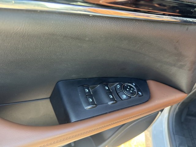 Used 2023 Lincoln Nautilus Reserve w/ Luxury Package image 12