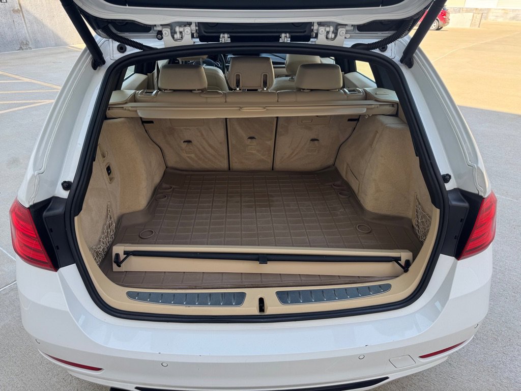 Used 2015 BMW 328i xDrive Wagon image 24