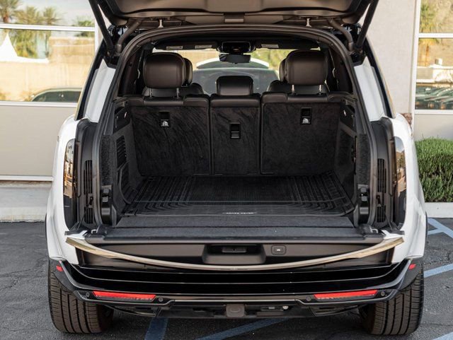 Used 2023 Land Rover Range Rover SE AWD/4WD image 24