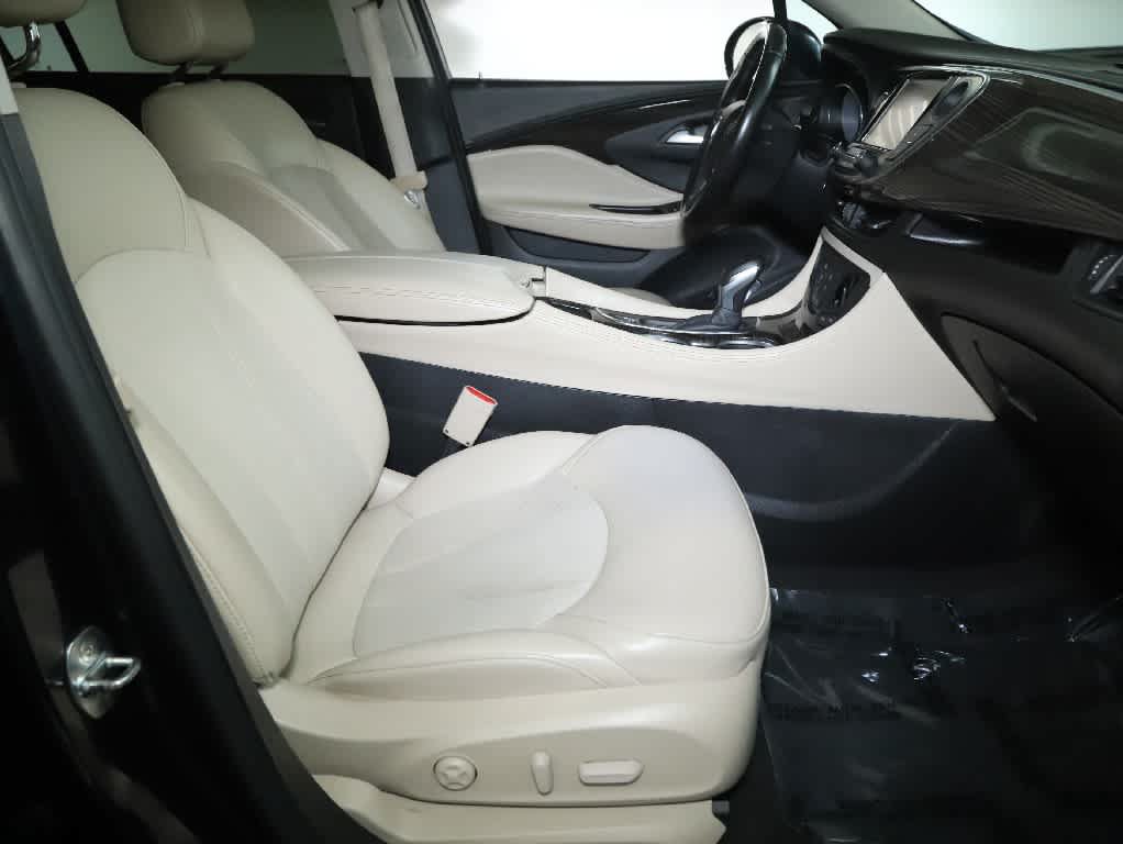 Used 2020 Buick Envision Preferred AWD/4WD image 35