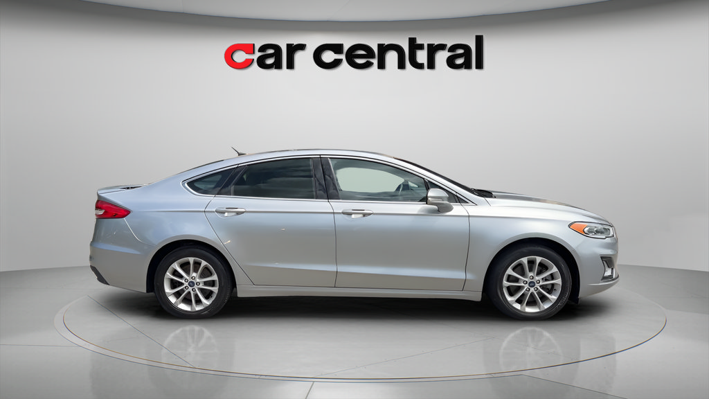 Used 2020 Ford Fusion Energi Titanium FWD image 7