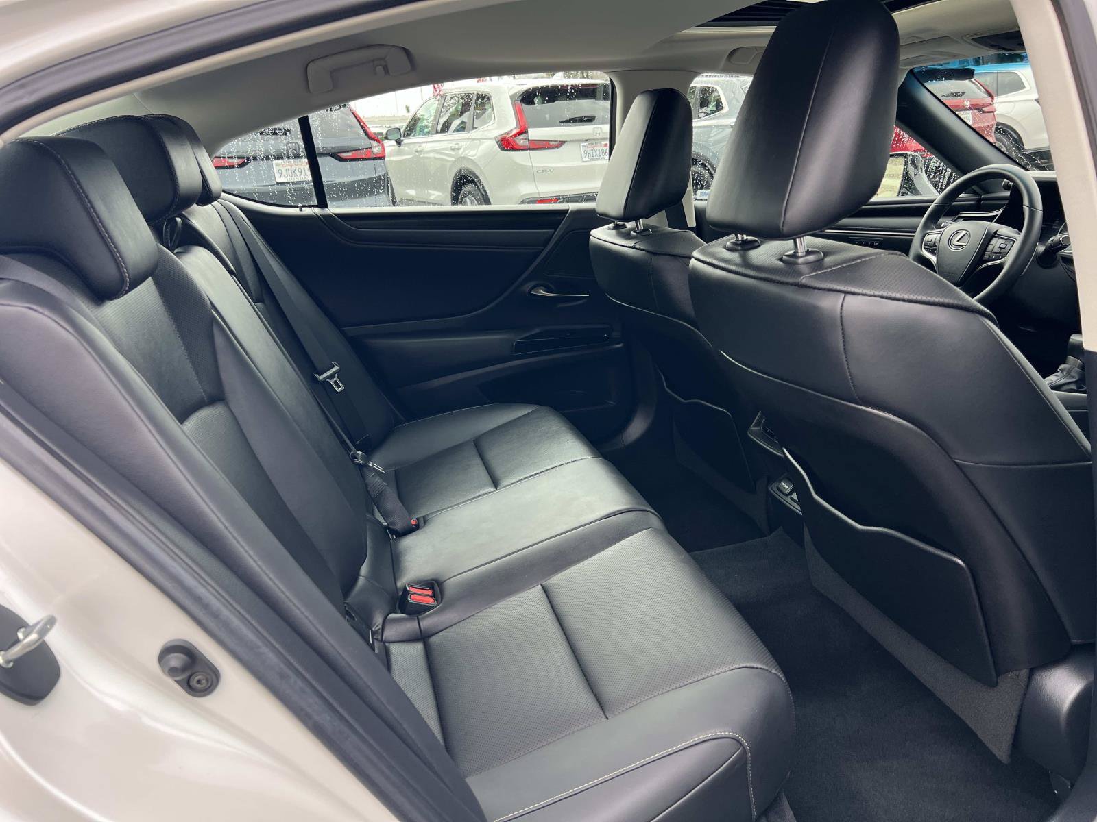 Used 2023 Lexus ES 350 w/ Premium Package FWD image 31