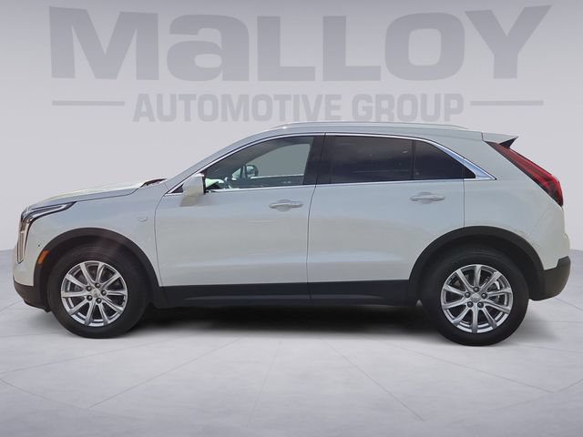 Certified 2023 Cadillac XT4 Luxury w/ Cold Weather Package AWD/4WD image 2