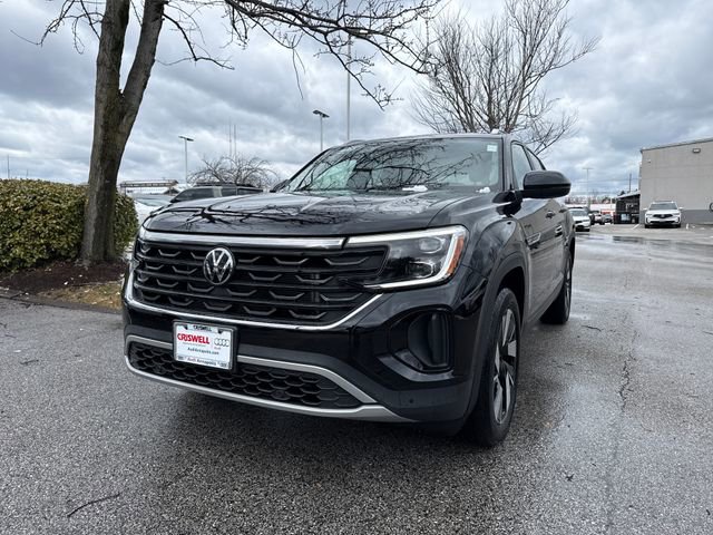 Used 2024 Volkswagen Atlas Cross Sport SE