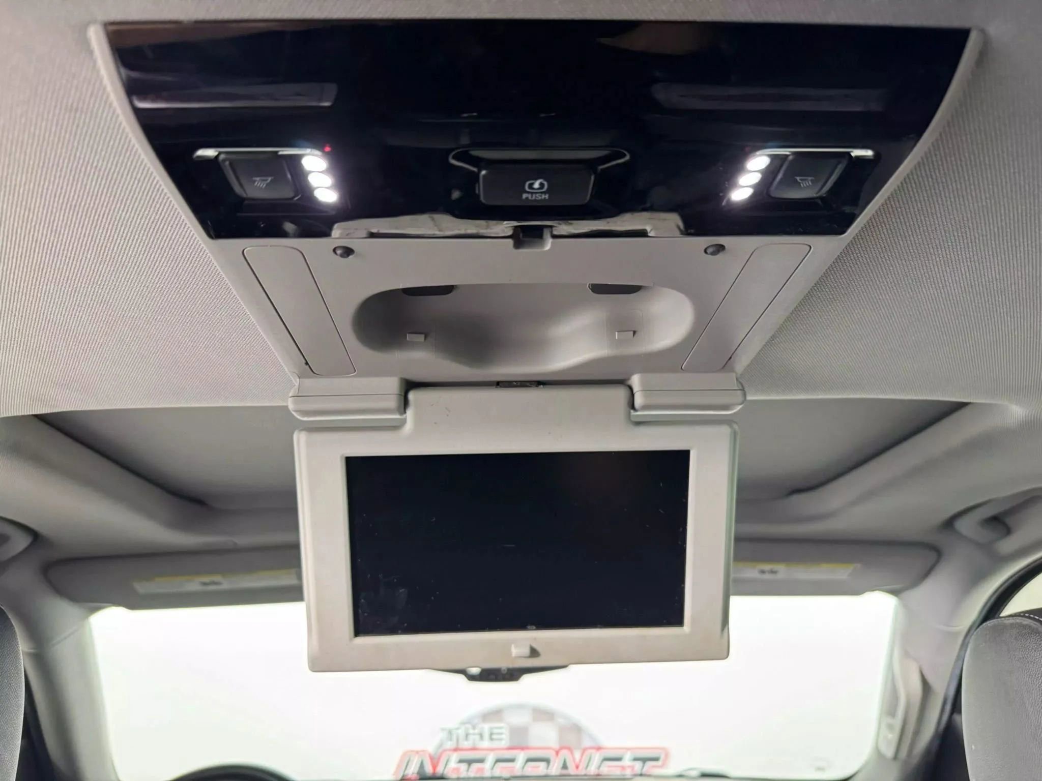 Used 2019 Chevrolet Suburban LT AWD/4WD image 26