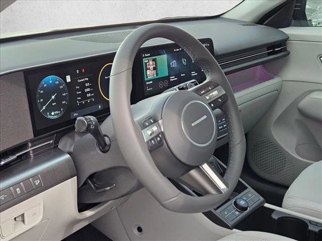 New 2026 Hyundai Kona SEL Premium image 3