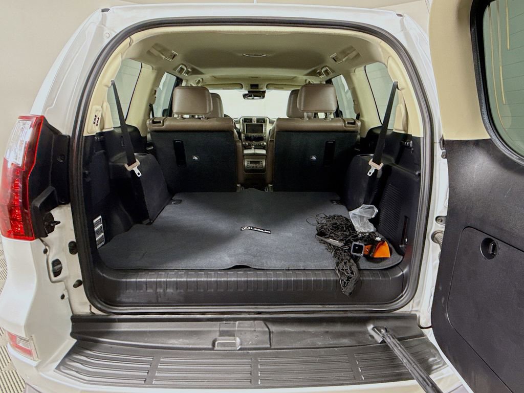 Used 2020 Lexus GX 460 Luxury image 27