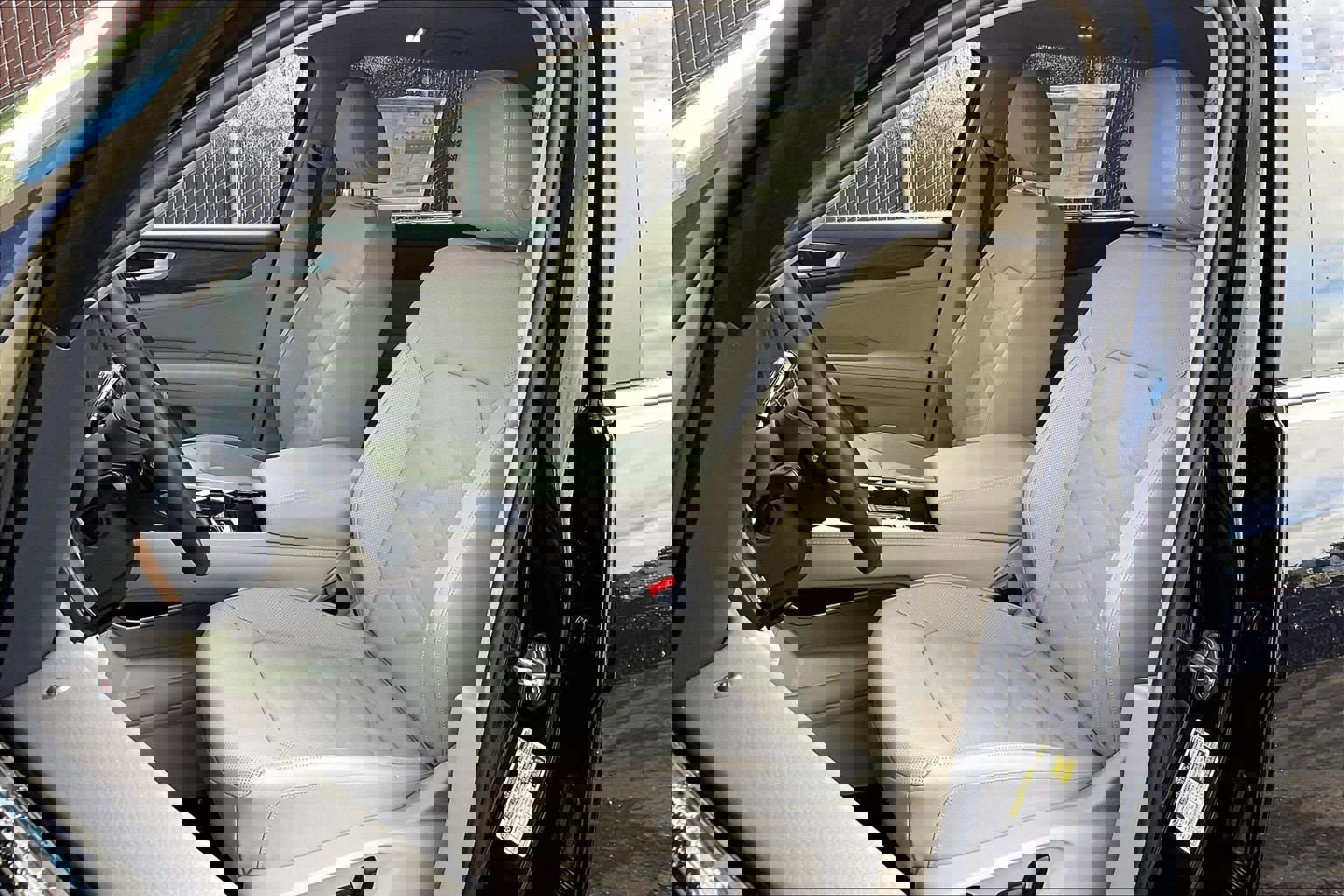 New 2026 Volkswagen Atlas SE image 8