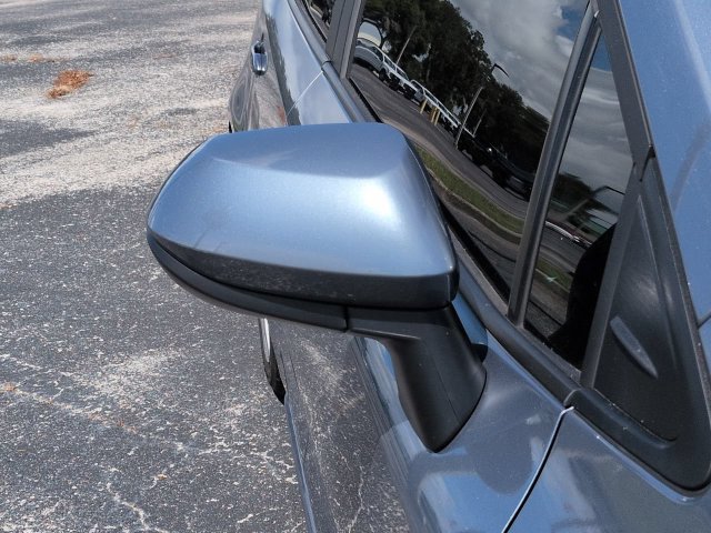 Used 2025 Toyota Corolla LE FWD image 12