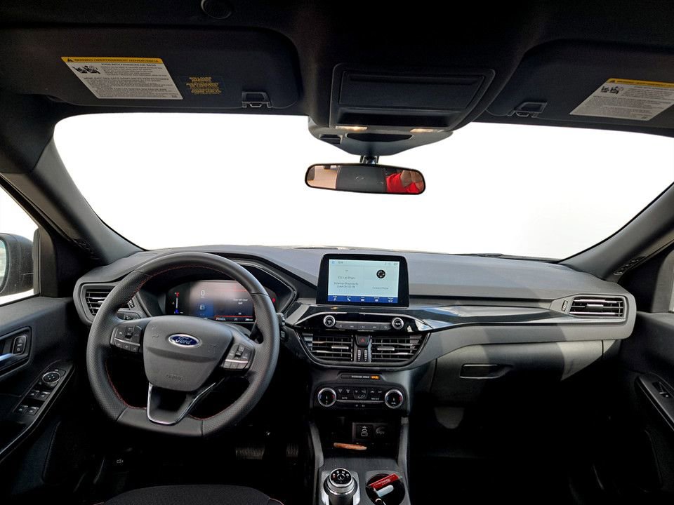 Used 2025 Ford Escape ST-Line AWD/4WD image 13