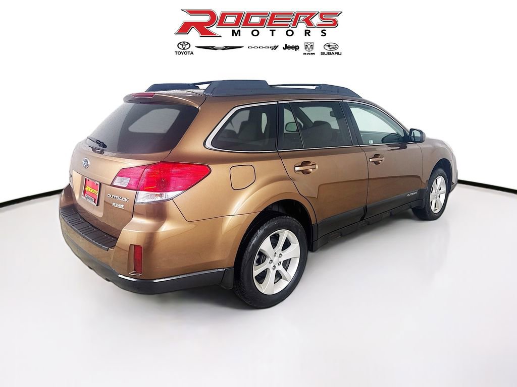 Used 2013 Subaru Outback 2.5i Premium image 7