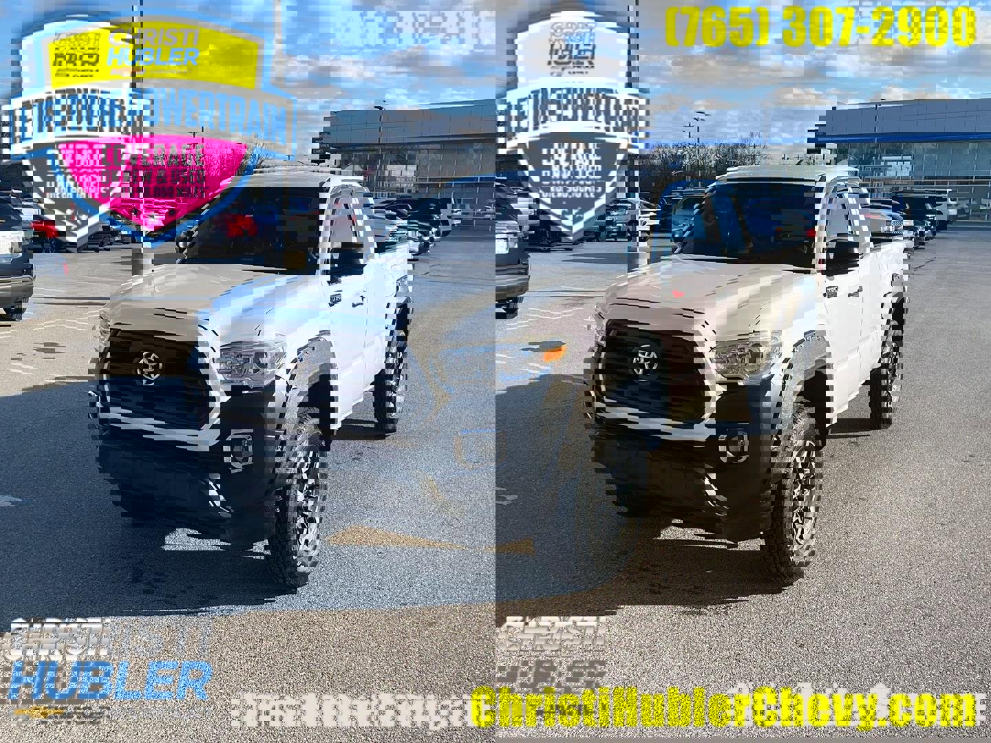 Used 2017 Toyota Tacoma SR image 1