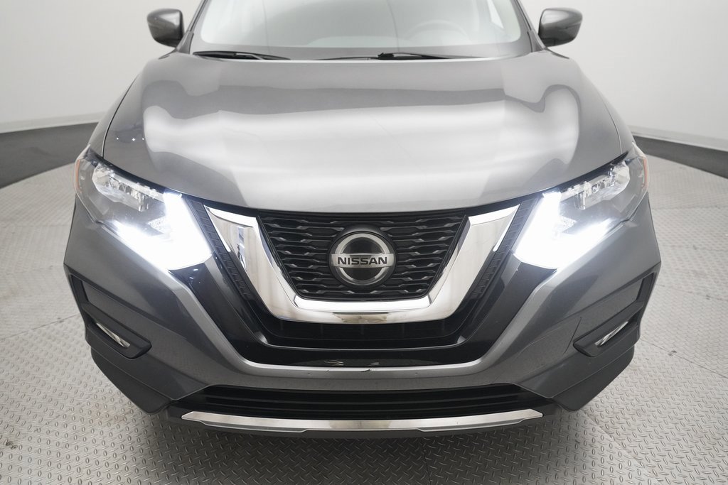 Used 2020 Nissan Rogue SV image 21