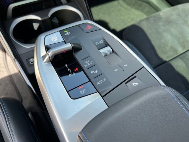 Used 2025 BMW X2 M35i image 13