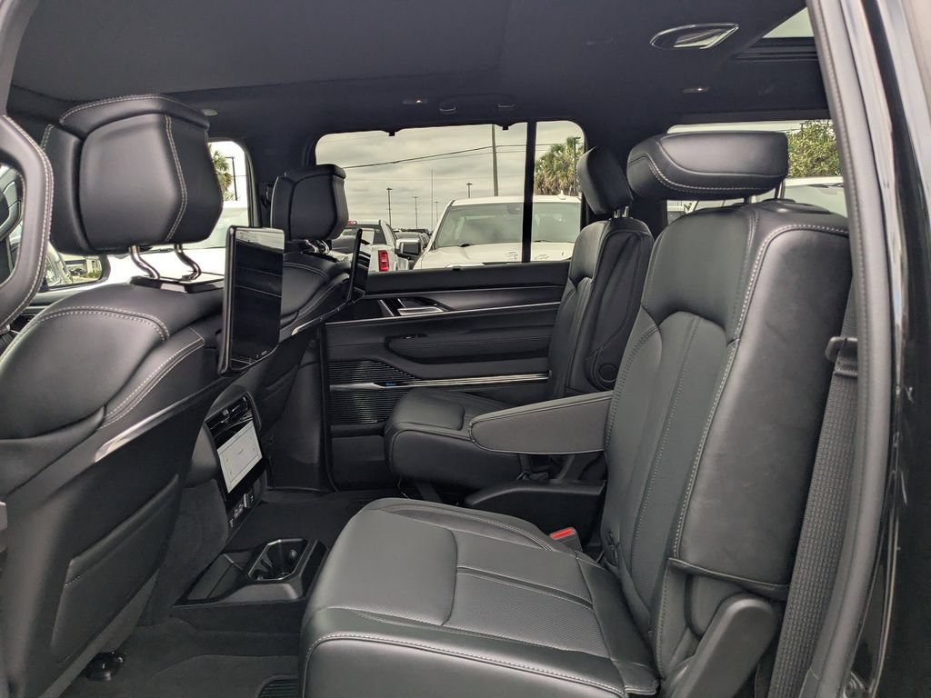 New 2026 Jeep Grand Wagoneer Summit w/ Rear Seat Video Group I AWD/4WD image 14