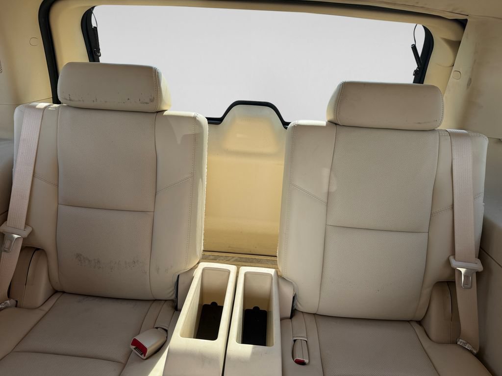 Used 2007 Cadillac Escalade AWD w/ Information Package image 34
