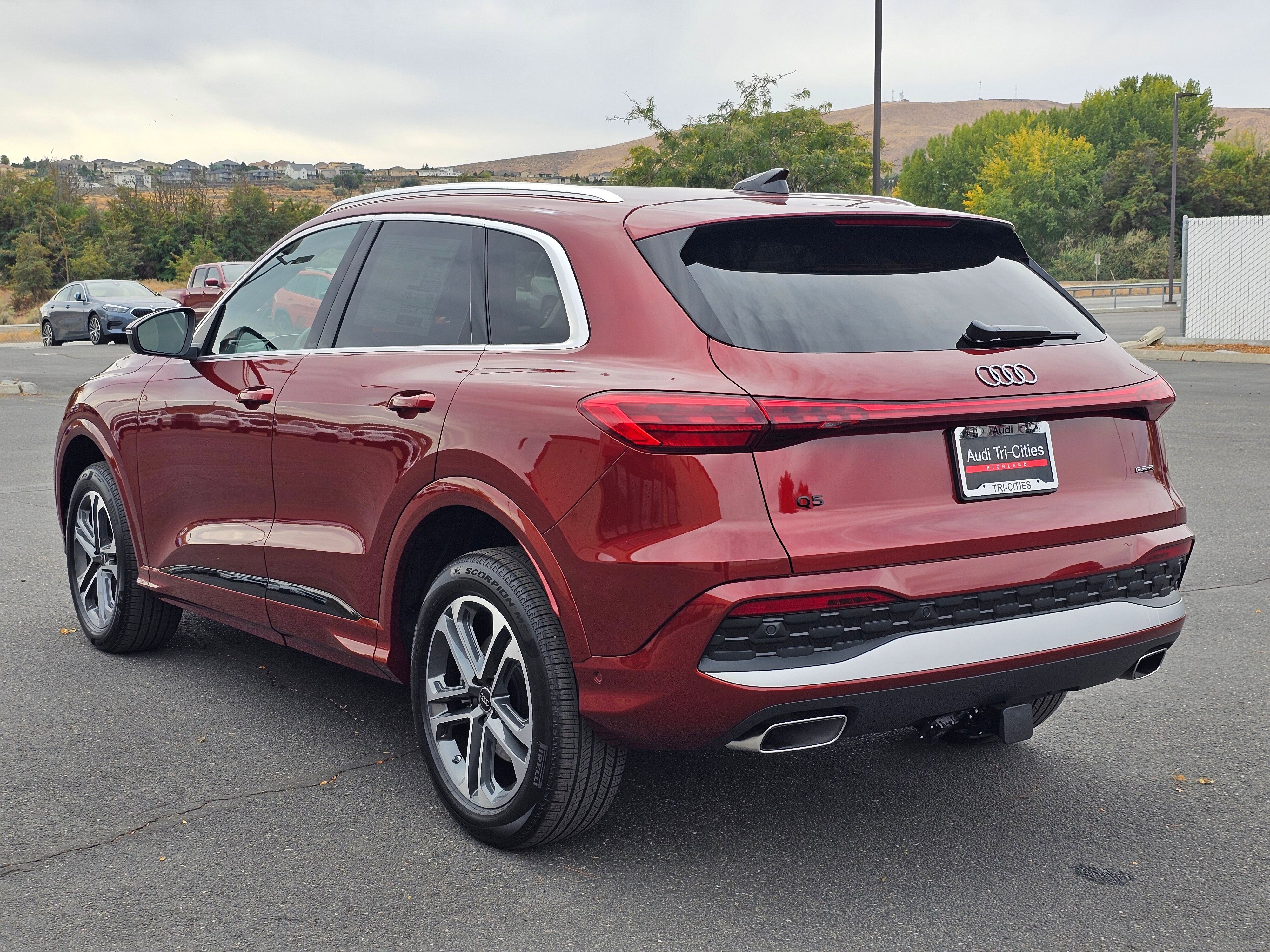 New 2025 Audi Q5 Premium image 4