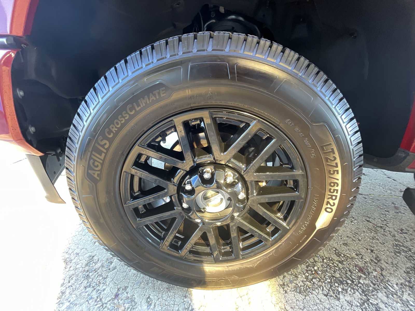 Used 2022 Ford F250 Lariat w/ Black Appearance Package image 34