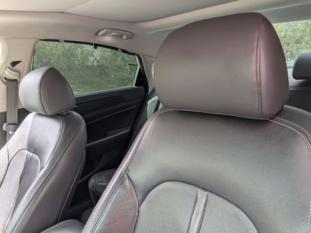 Used 2019 Hyundai Sonata Limited w/ Ultimate Package 04 image 22