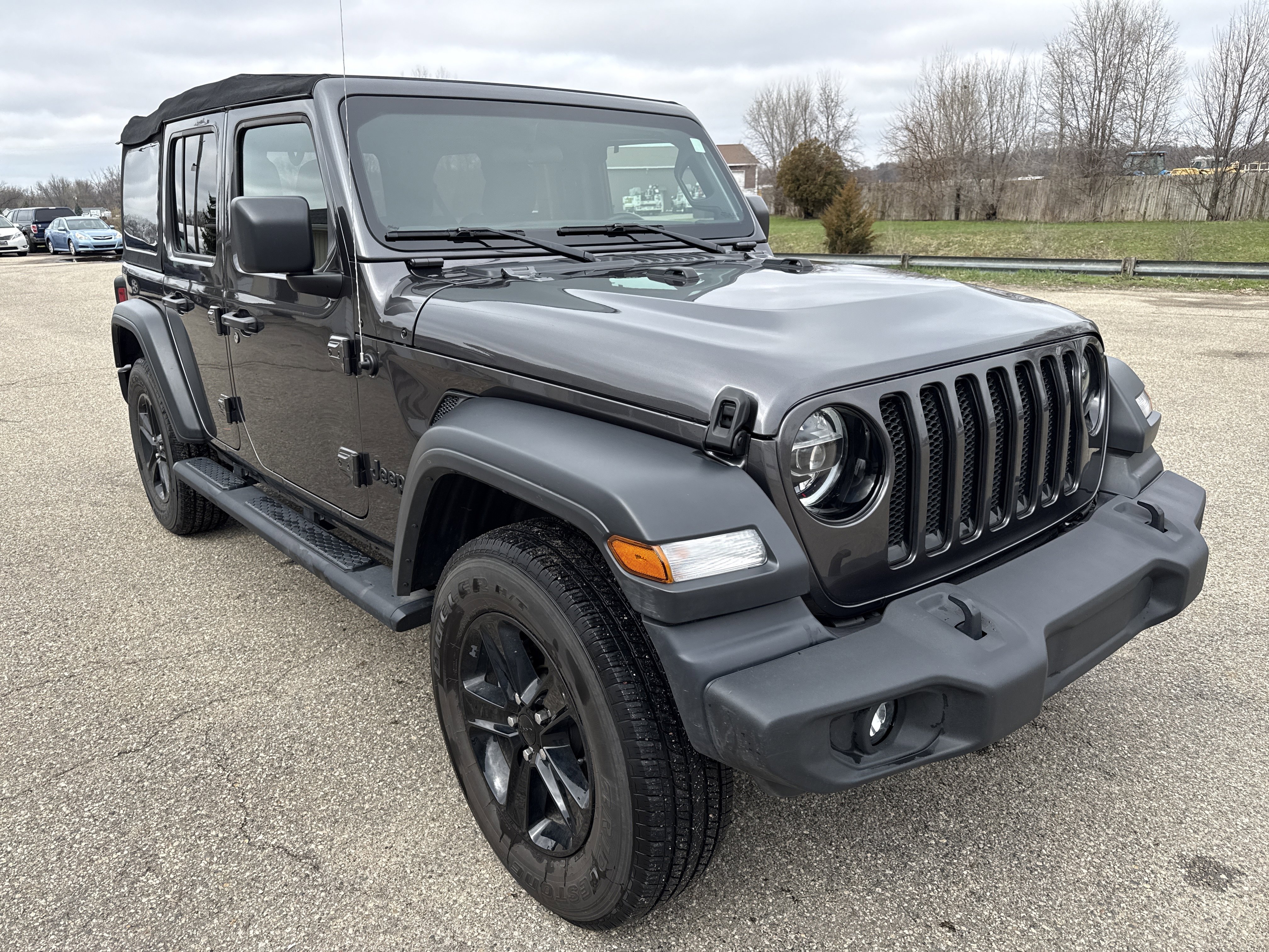 Used 2020 Jeep Wrangler Unlimited Sport AWD/4WD image 2