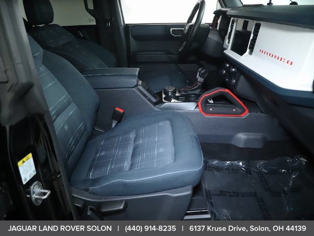 Used 2025 Ford Bronco Heritage Edition AWD/4WD image 30