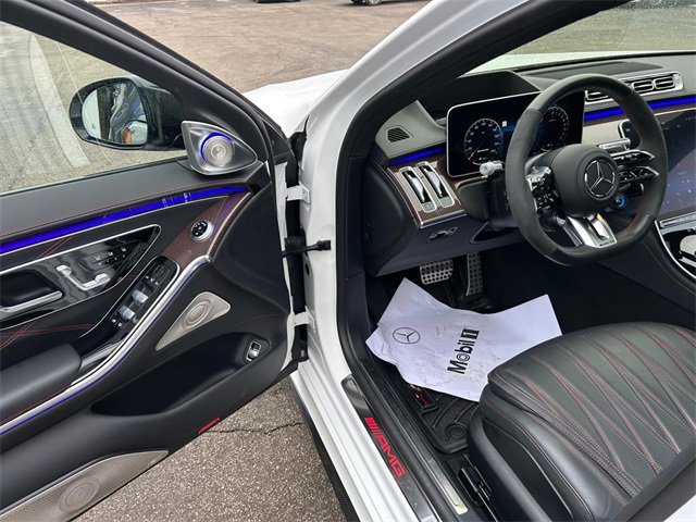 Used 2024 Mercedes-Benz S 63 AMG S image 9