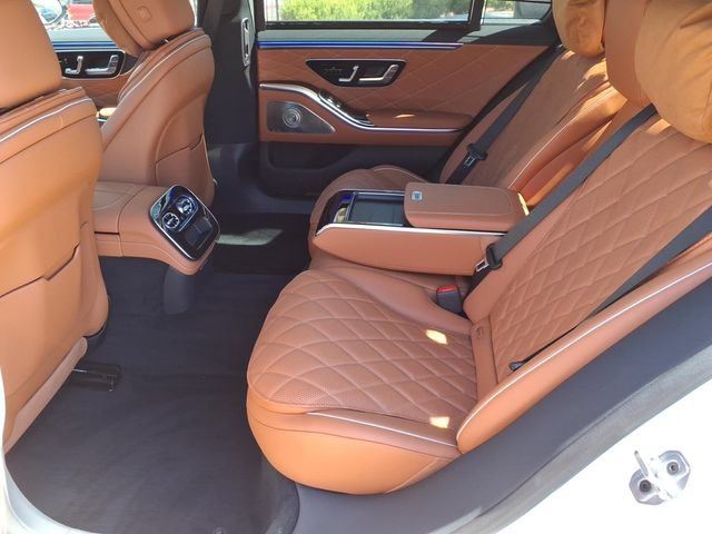 New 2027 Mercedes-Benz S 580 4MATIC Sedan image 18