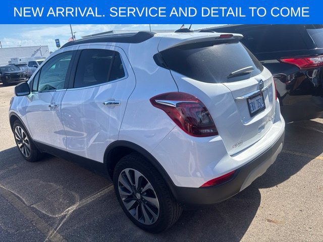 Used 2022 Buick Encore Preferred w/ Safety Package AWD/4WD image 1