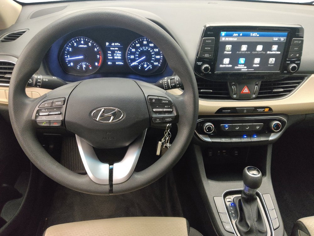 Used 2018 Hyundai Elantra GT FWD image 22
