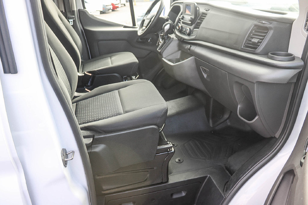 Certified 2025 Ford Transit 250 Low Roof w/ Exterior Upgrade Package RWD image 19