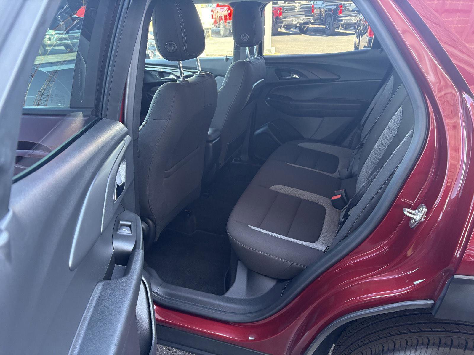 Certified 2024 Chevrolet TrailBlazer LS w/ LS Convenience Package AWD/4WD image 10