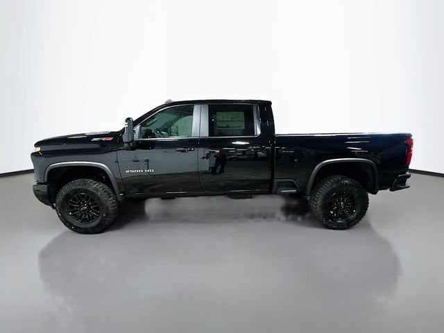 New 2026 Chevrolet Silverado 2500 ZR2 AWD/4WD image 11