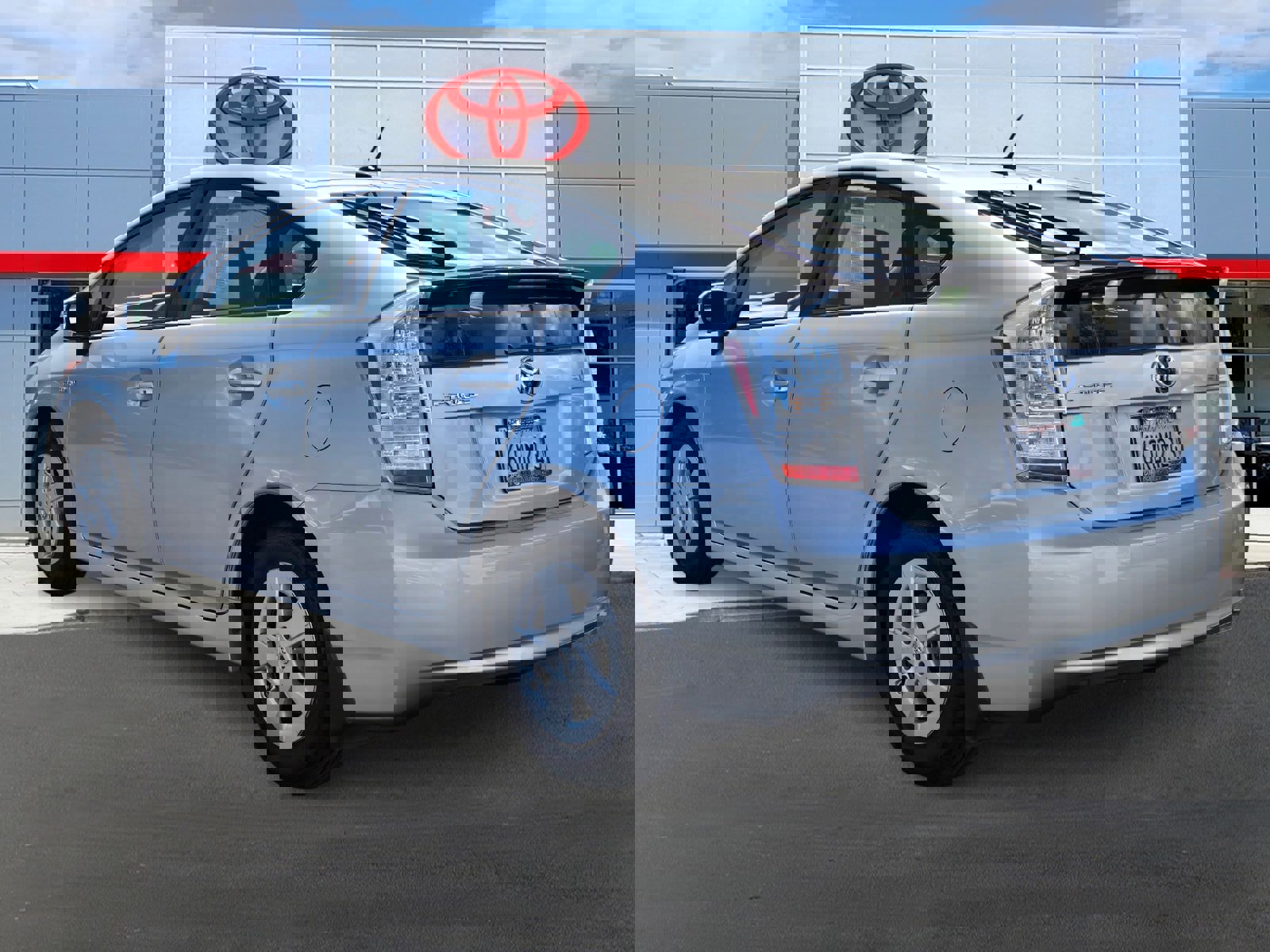 Used 2010 Toyota Prius Two FWD image 7