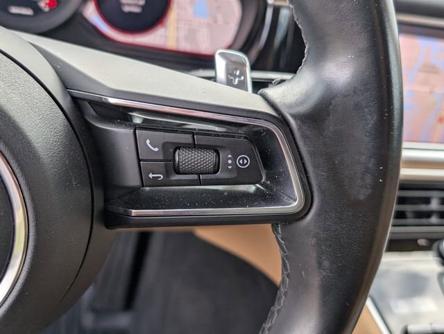 Used 2021 Porsche Panamera image 26