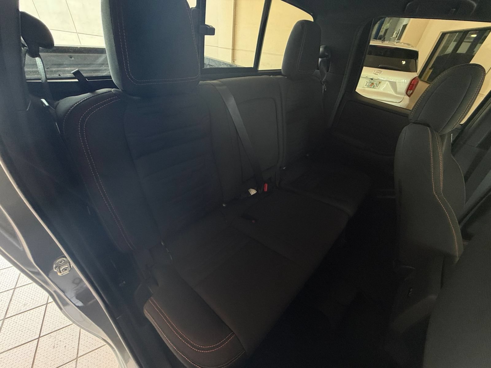 Used 2026 Nissan Frontier PRO-4X AWD/4WD image 33