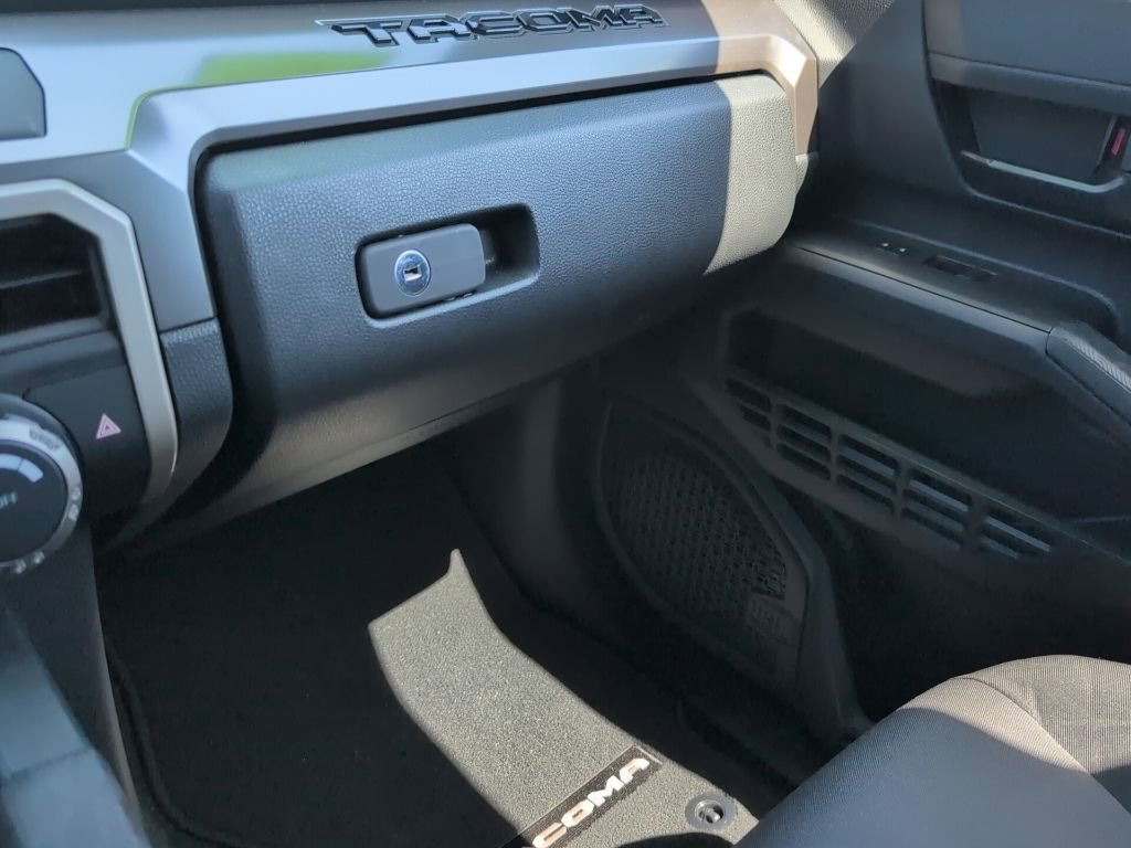 Used 2024 Toyota Tacoma SR5 w/ SR5 Upgrade Package image 12